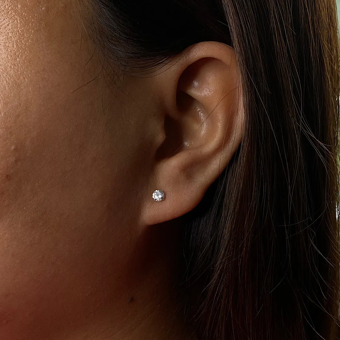 Classic Zircon Ear Studs