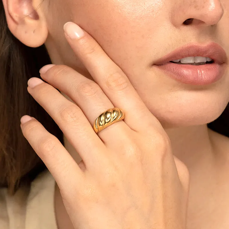 Croissant Dome Ring