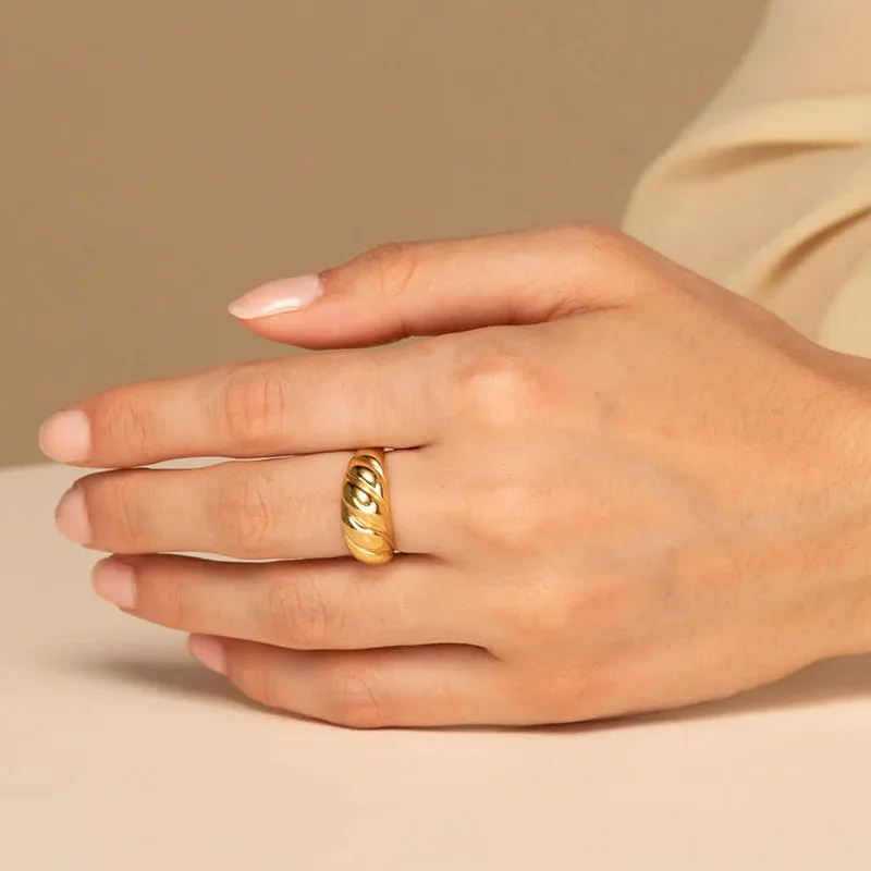 Croissant Dome Ring