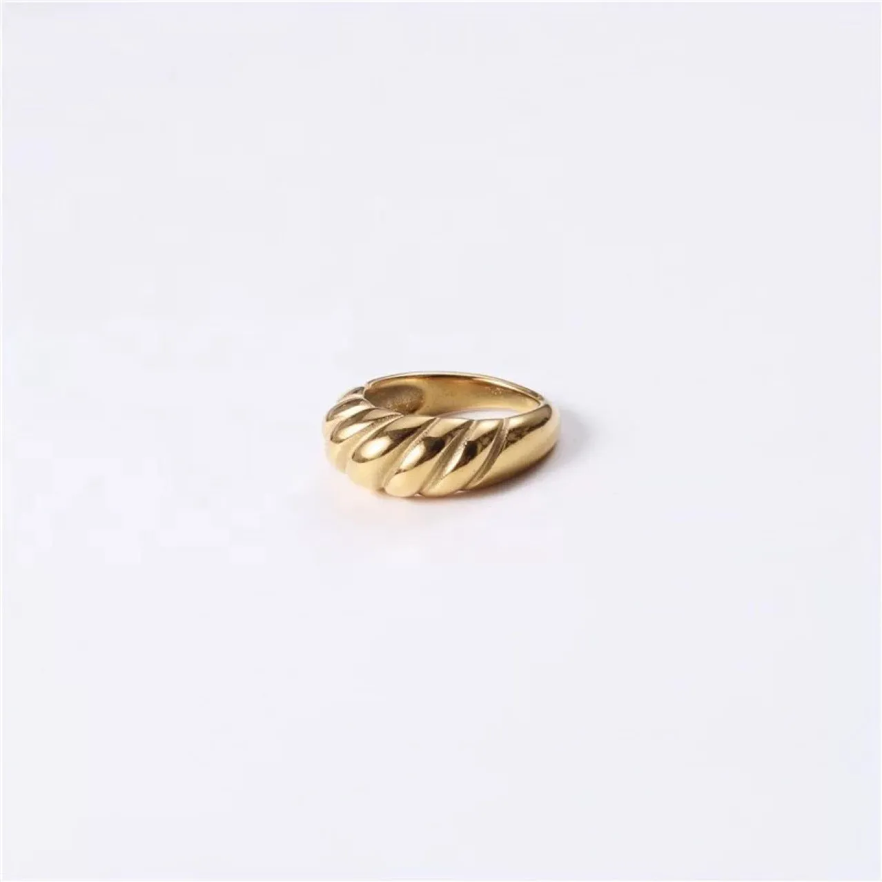 Croissant Dome Ring