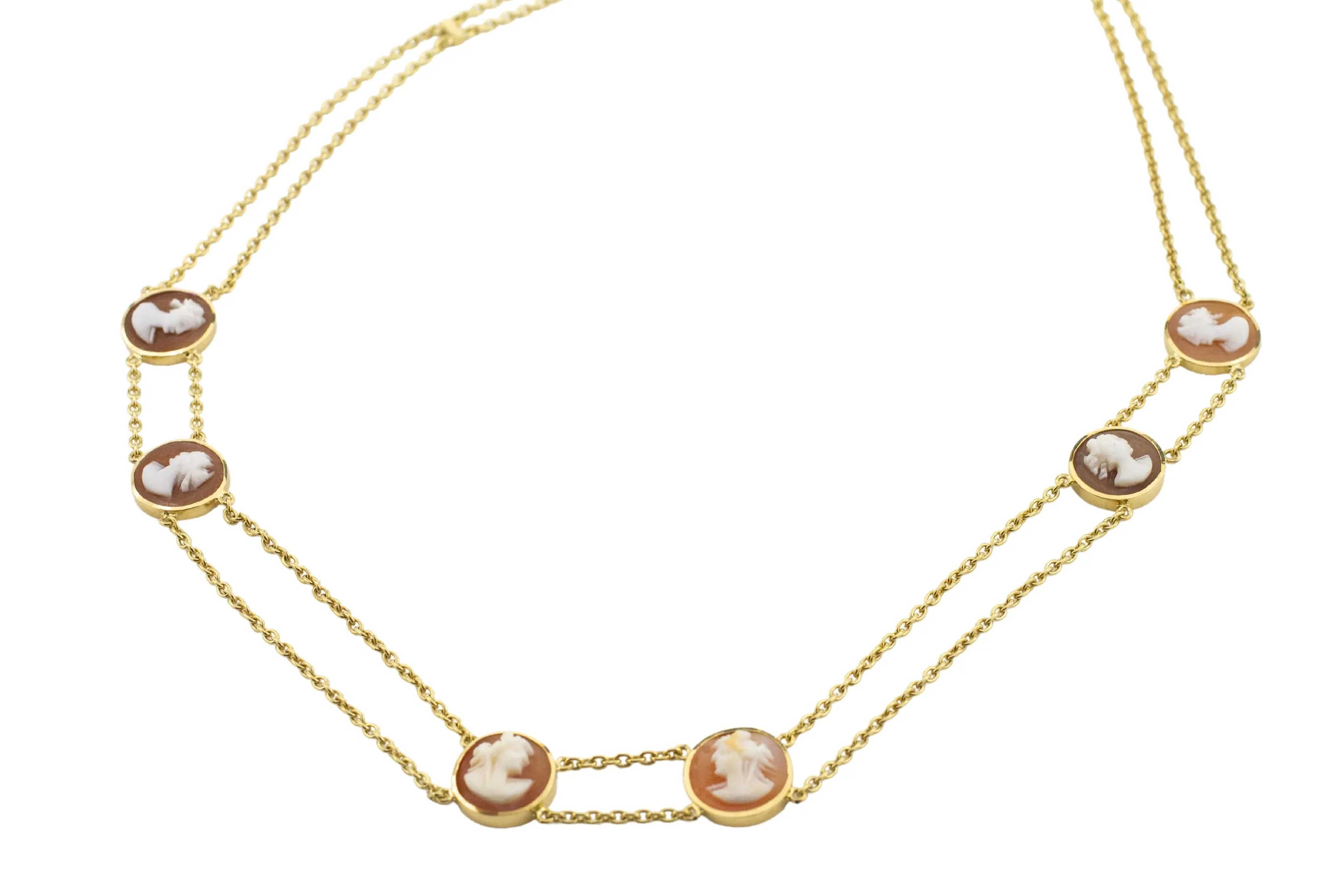 Double strand cameo collier in 18 carat gold