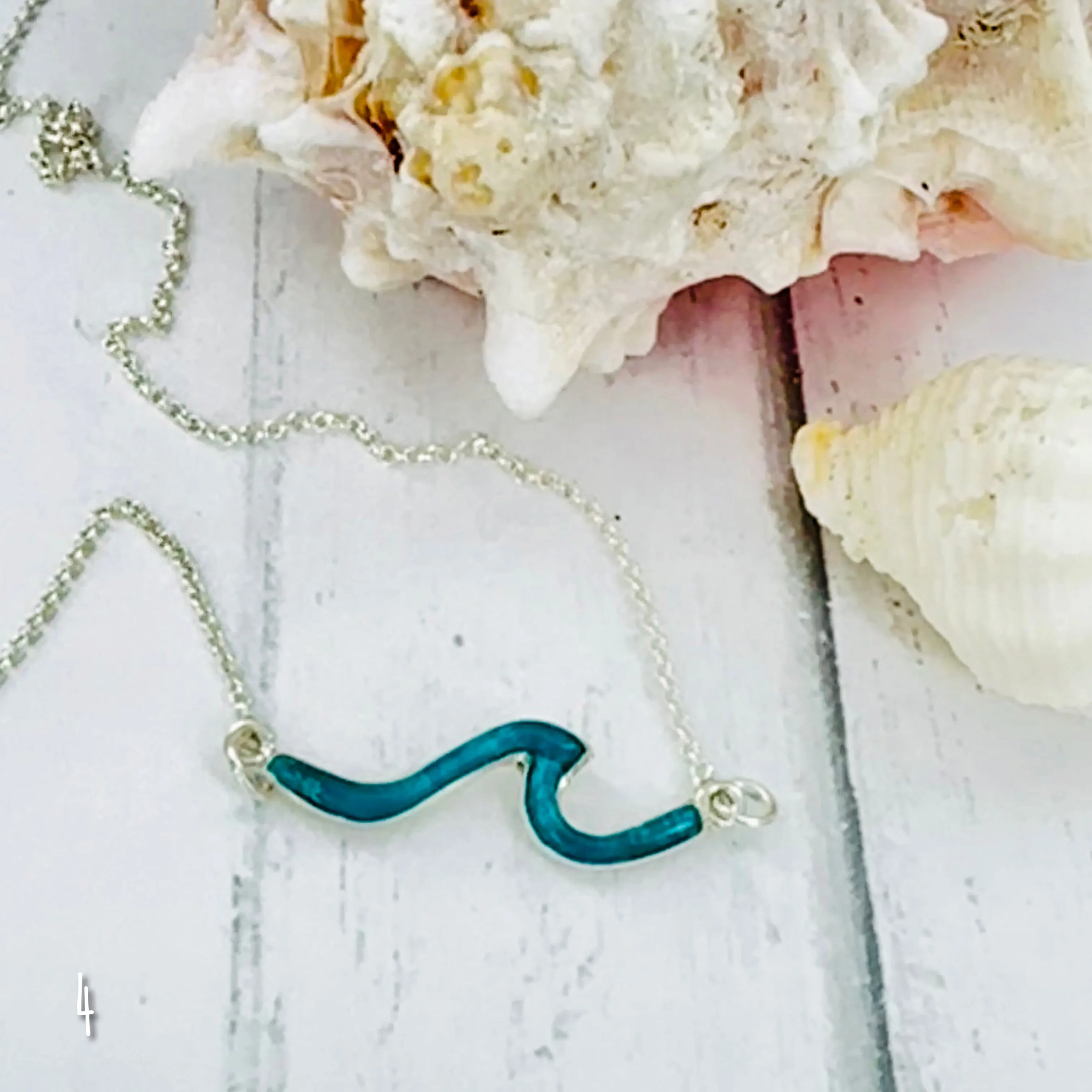 Make Waves {turquoise} Necklace