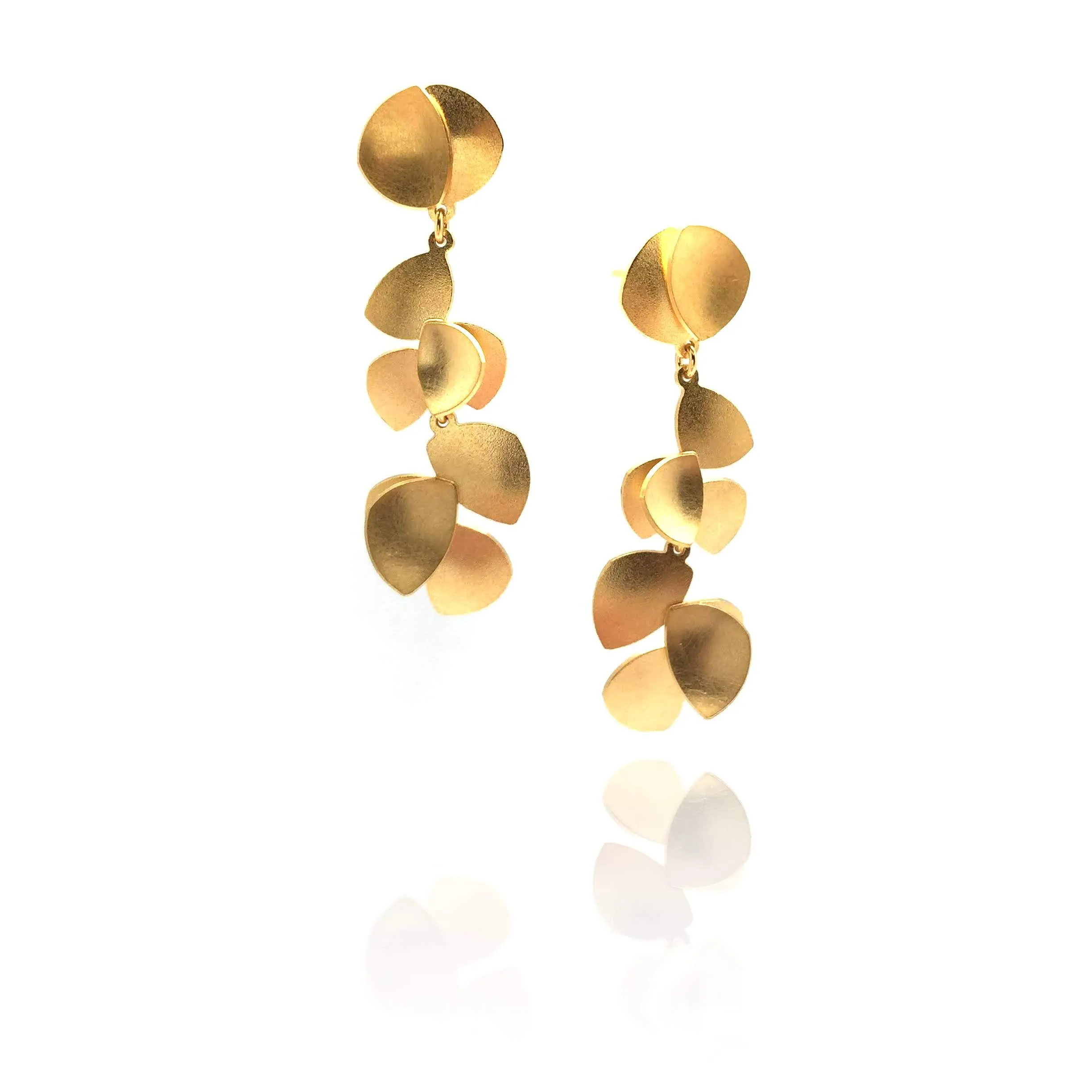 Medium Climbing Vine Earrings - Gold