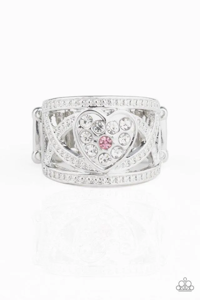 Paparazzi Ring ~ Sweetly Sweetheart - Pink