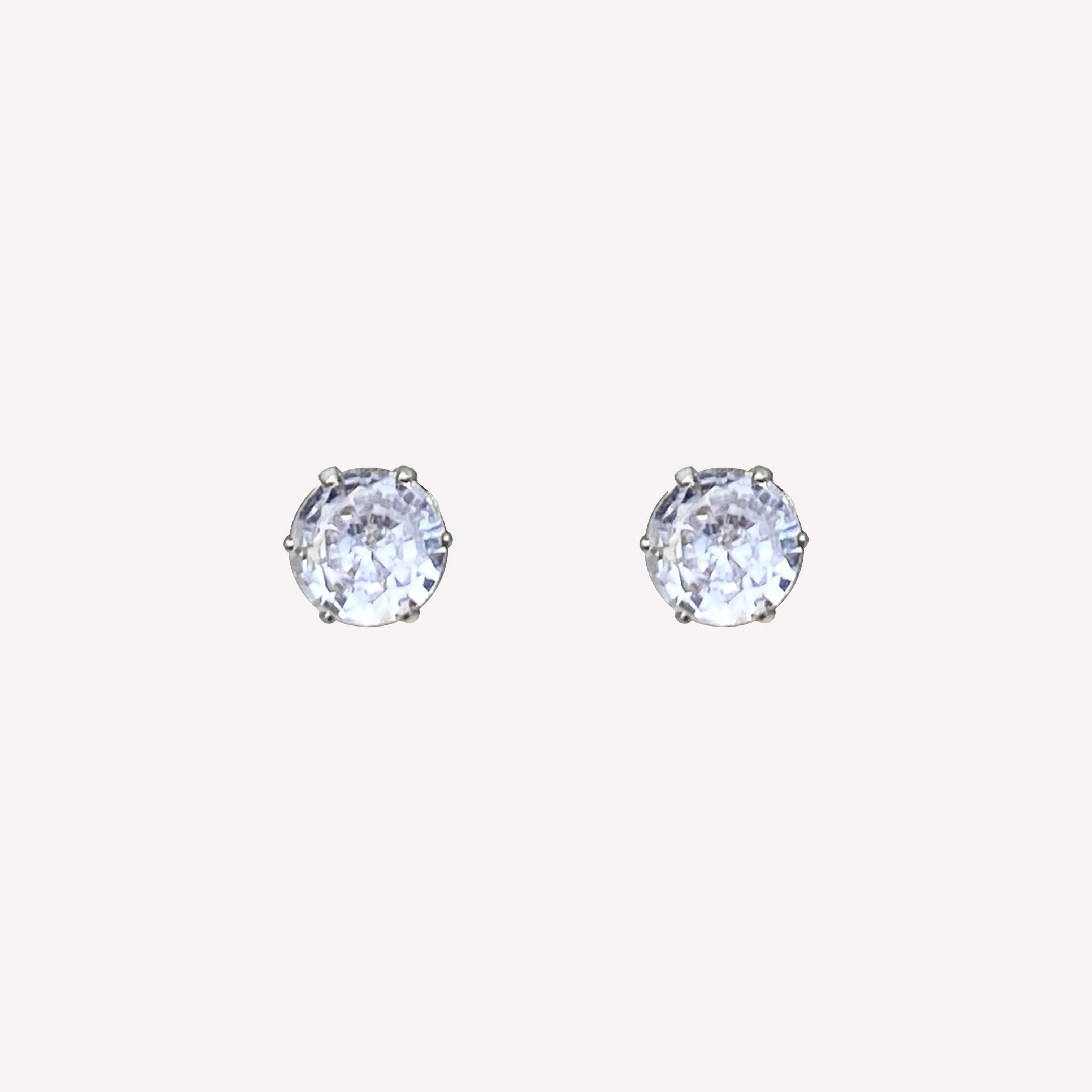 SMALL RHINESTONE STUD EARRINGS IN SILVER