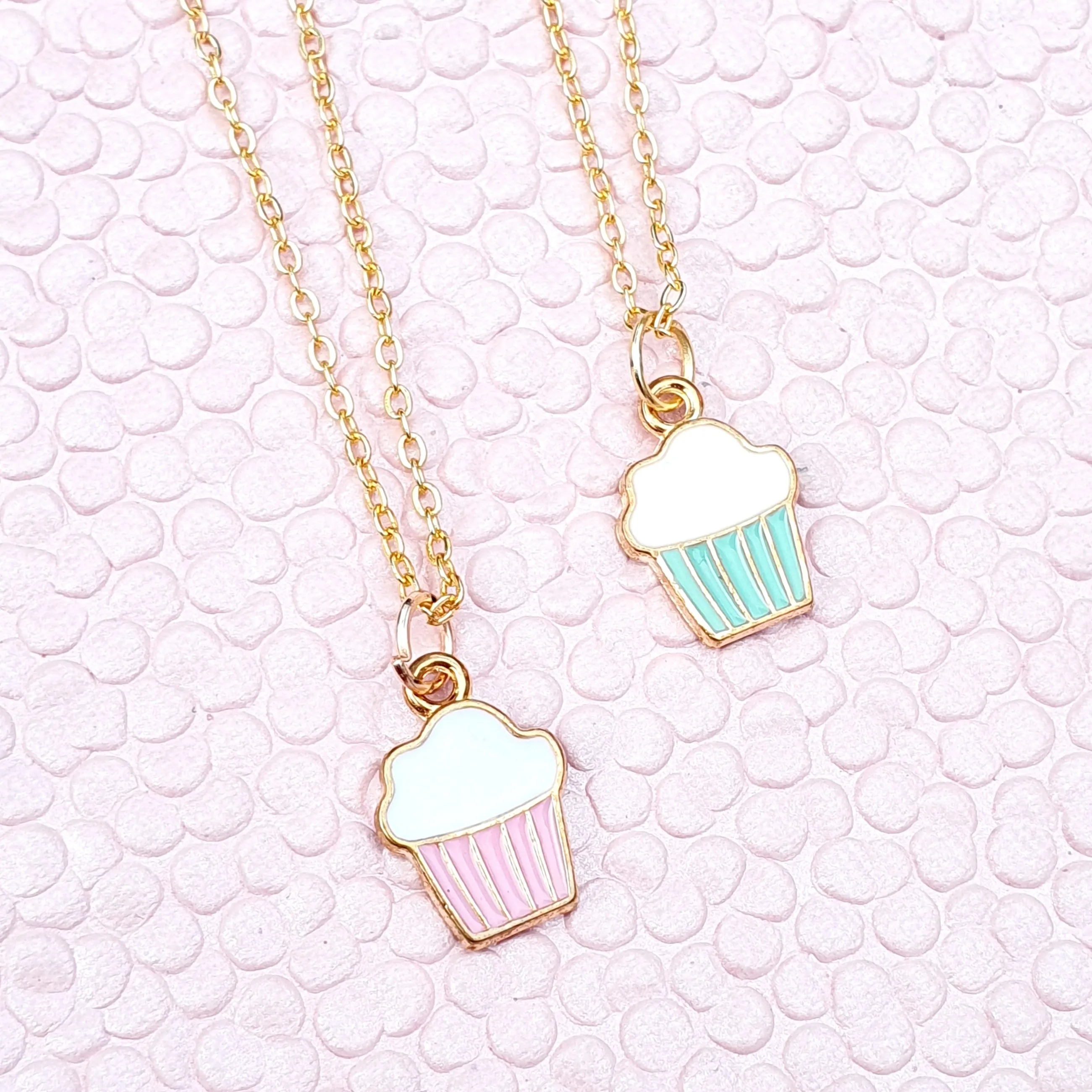 Y2K Charm Pendant Gold Necklace - Cupcake