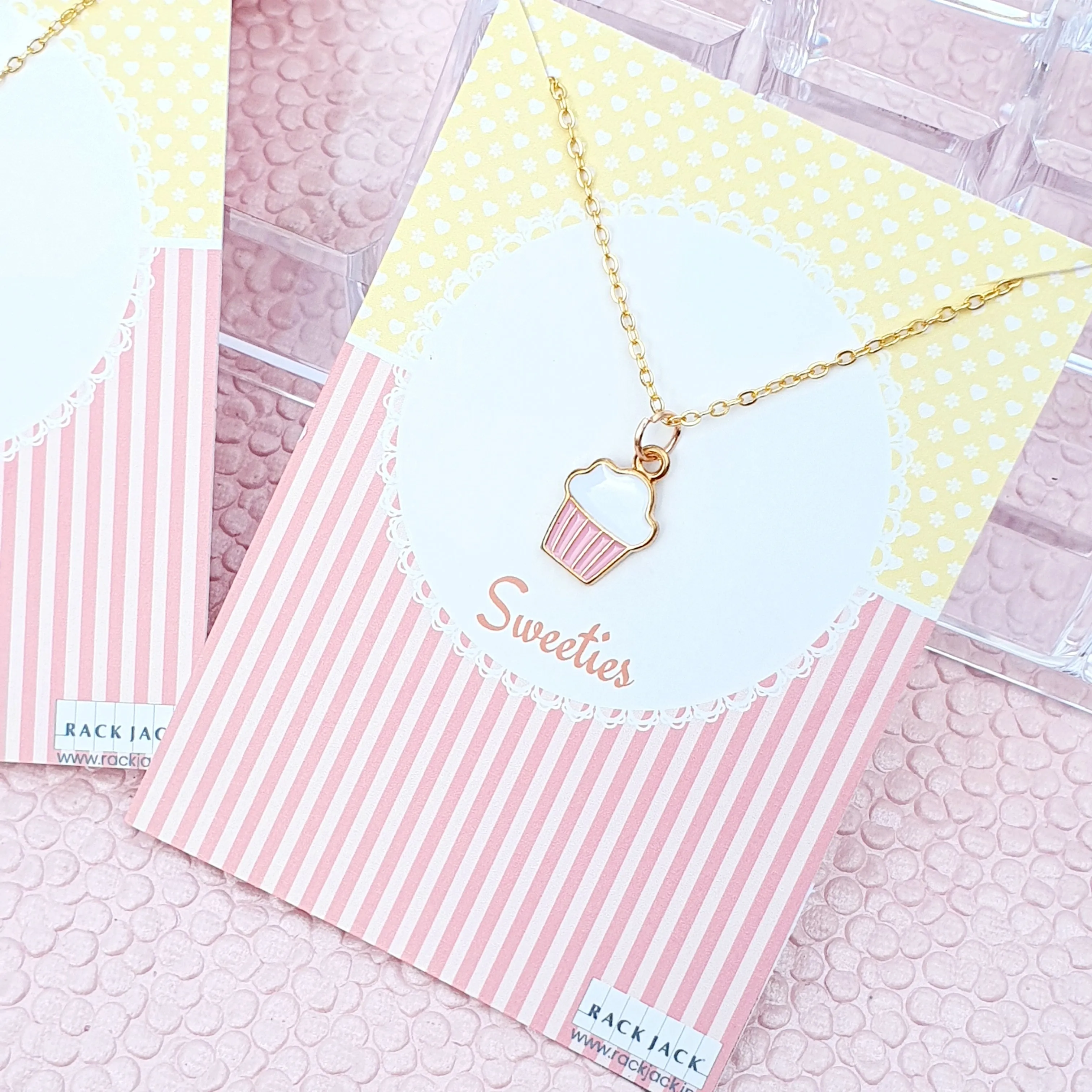 Y2K Charm Pendant Gold Necklace - Cupcake
