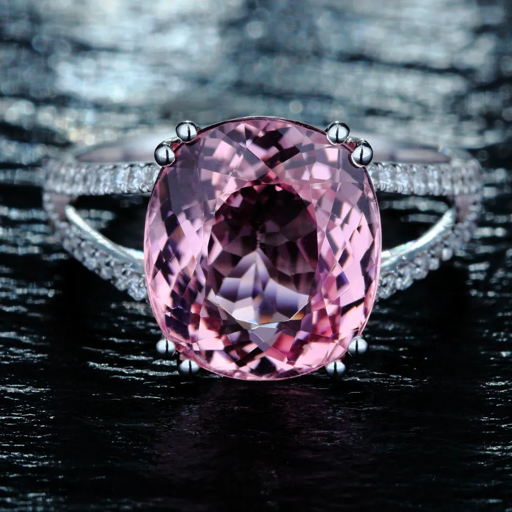 Zhen Fashion Engagement Ring - Gems